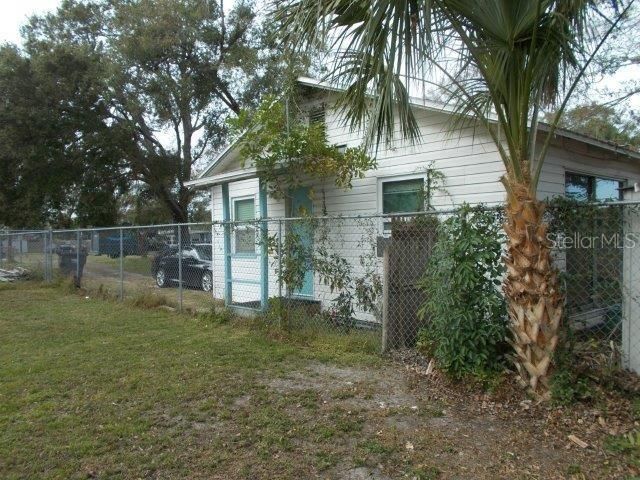 For Sale: $416,000 (4 beds, 0 baths, 1512 Square Feet)