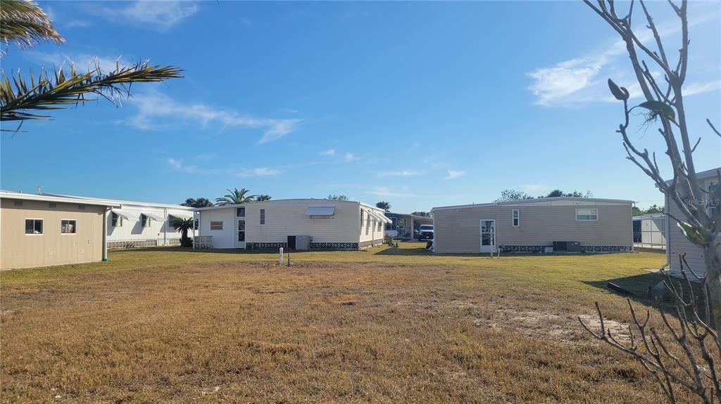 最近售出: $3,200 (0.14 acres)