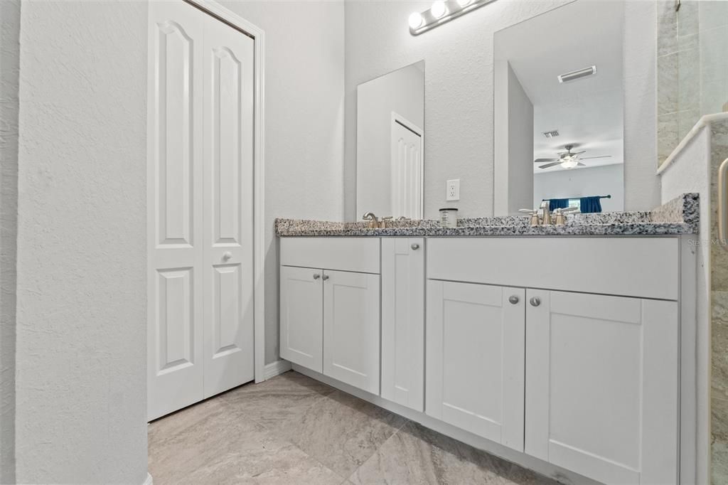 For Sale: $354,900 (3 beds, 2 baths, 1588 Square Feet)
