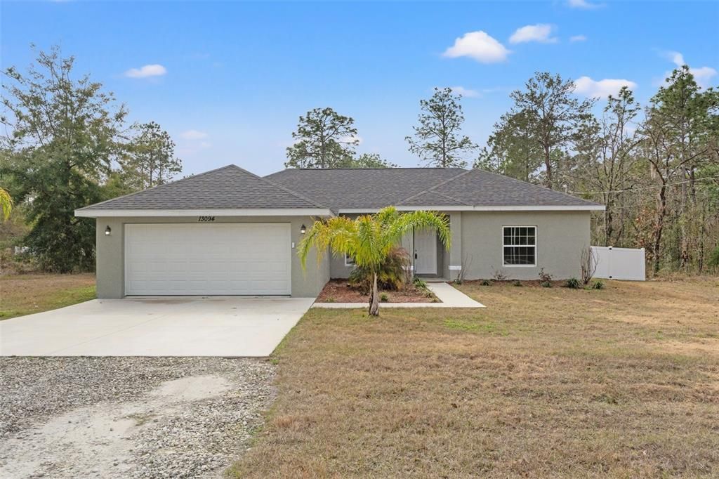 For Sale: $354,900 (3 beds, 2 baths, 1588 Square Feet)