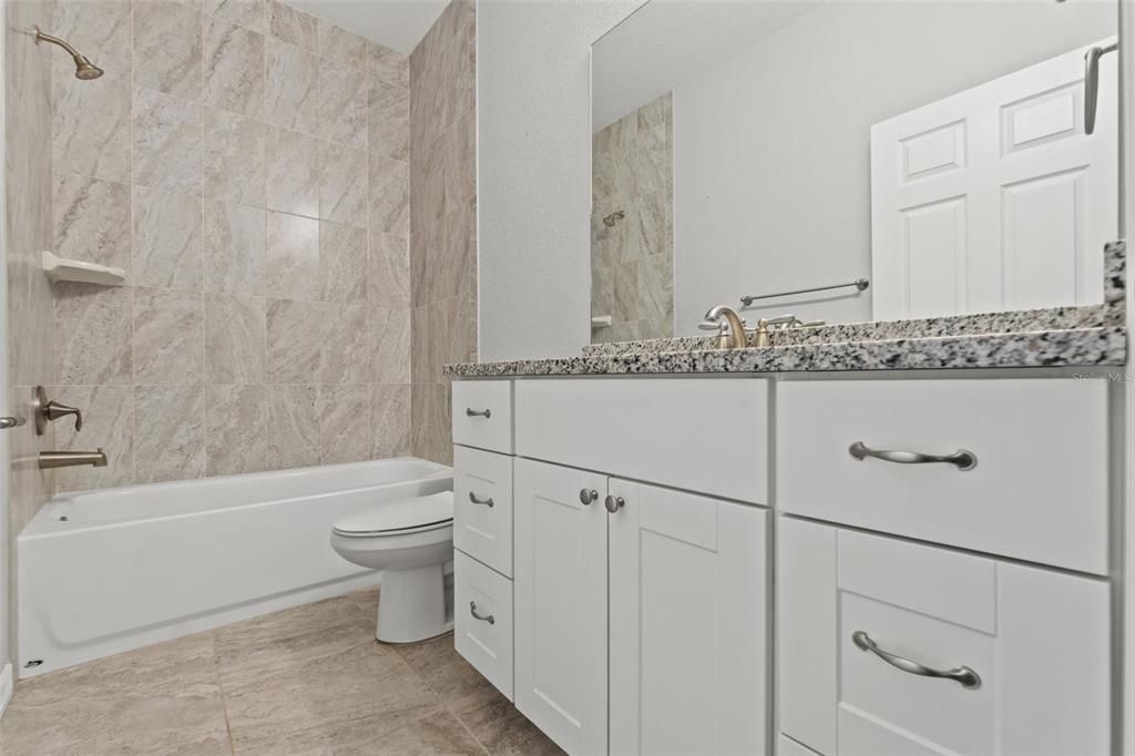 For Sale: $354,900 (3 beds, 2 baths, 1588 Square Feet)