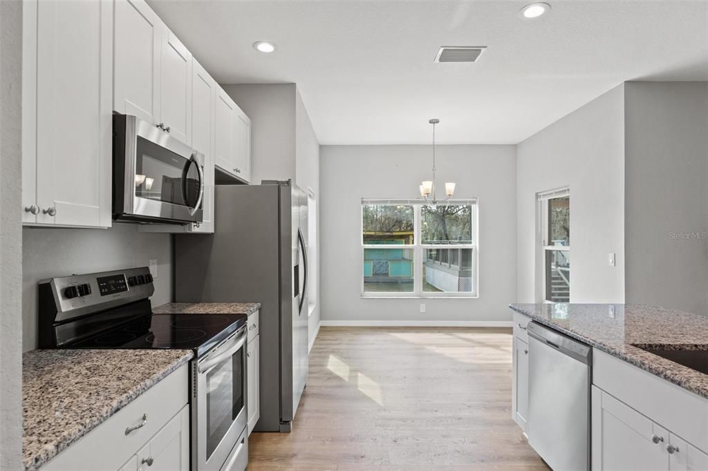 For Sale: $354,900 (3 beds, 2 baths, 1588 Square Feet)