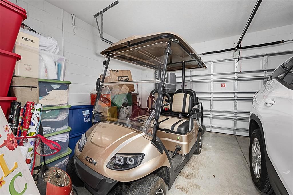 Active With Contract: $379,000 (2 beds, 2 baths, 1308 Square Feet)