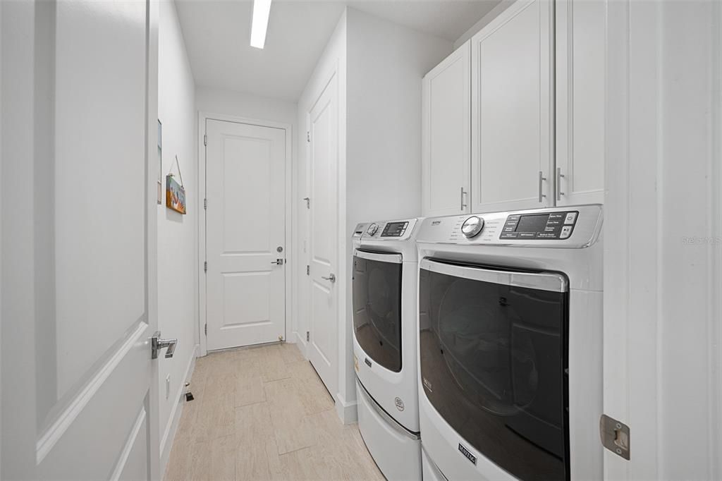 Active With Contract: $379,000 (2 beds, 2 baths, 1308 Square Feet)
