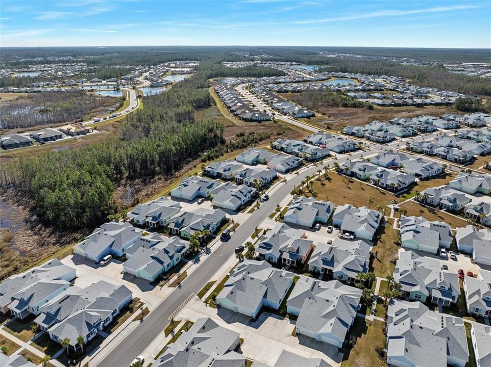 Active With Contract: $379,000 (2 beds, 2 baths, 1308 Square Feet)