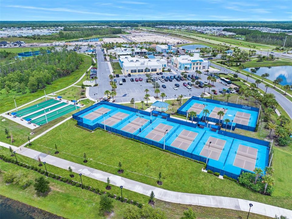 Active With Contract: $379,000 (2 beds, 2 baths, 1308 Square Feet)