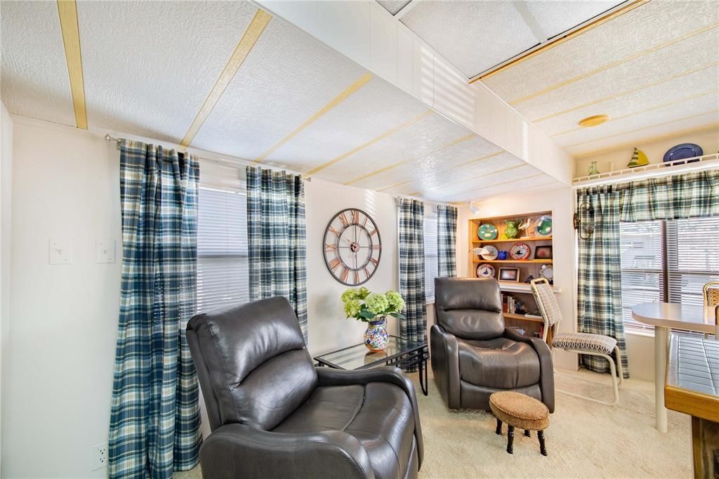 En Venta: $80,000 (2 camas, 2 baños, 765 Pies cuadrados)