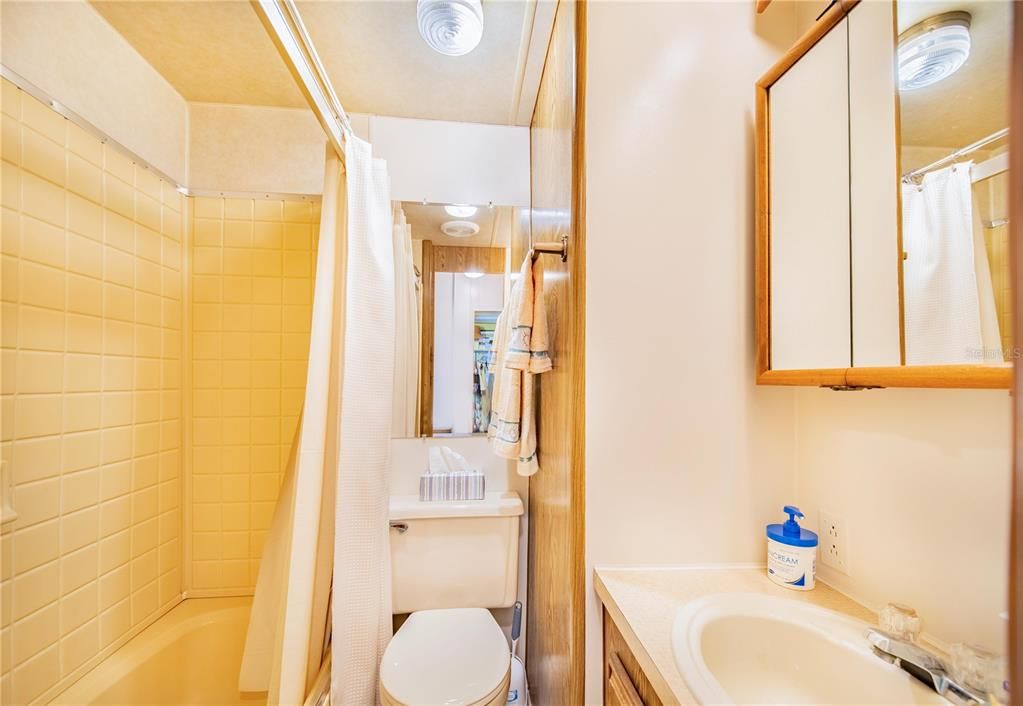 En Venta: $80,000 (2 camas, 2 baños, 765 Pies cuadrados)