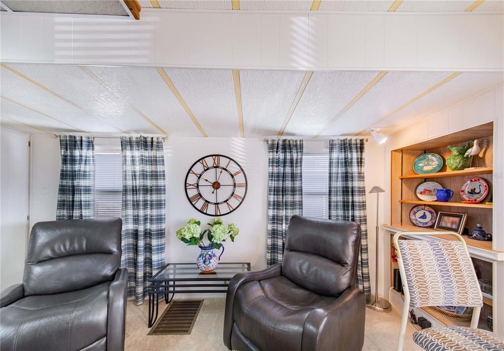 En Venta: $80,000 (2 camas, 2 baños, 765 Pies cuadrados)