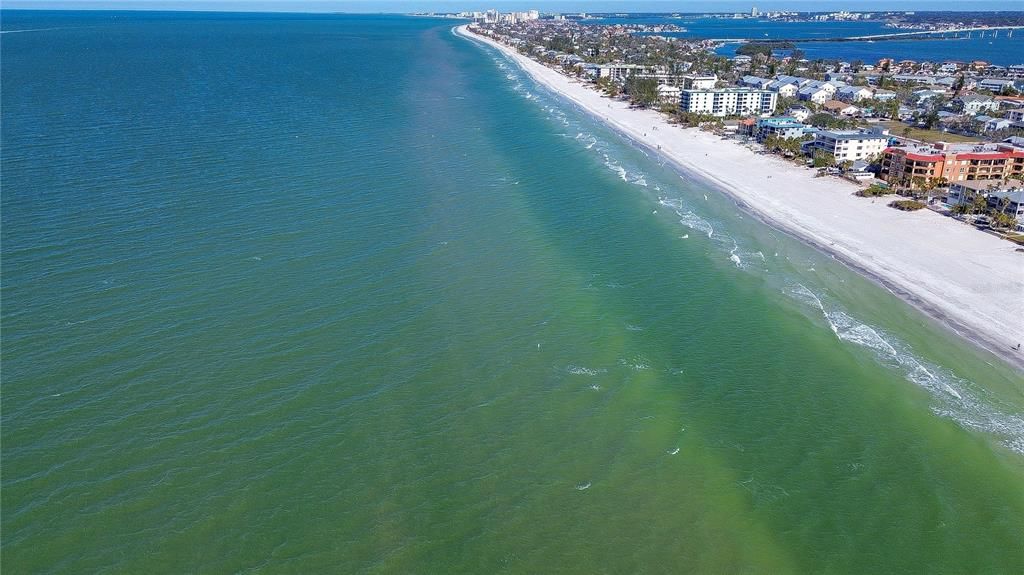 En Venta: $1,275,000 (6 camas, 0 baños, 3000 Pies cuadrados)