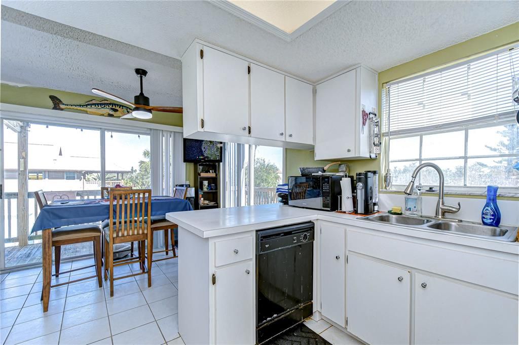 En Venta: $1,275,000 (6 camas, 0 baños, 3000 Pies cuadrados)