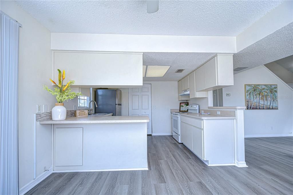 En Venta: $1,275,000 (6 camas, 0 baños, 3000 Pies cuadrados)