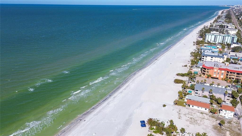 En Venta: $1,275,000 (6 camas, 0 baños, 3000 Pies cuadrados)