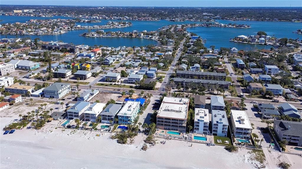 En Venta: $1,275,000 (6 camas, 0 baños, 3000 Pies cuadrados)