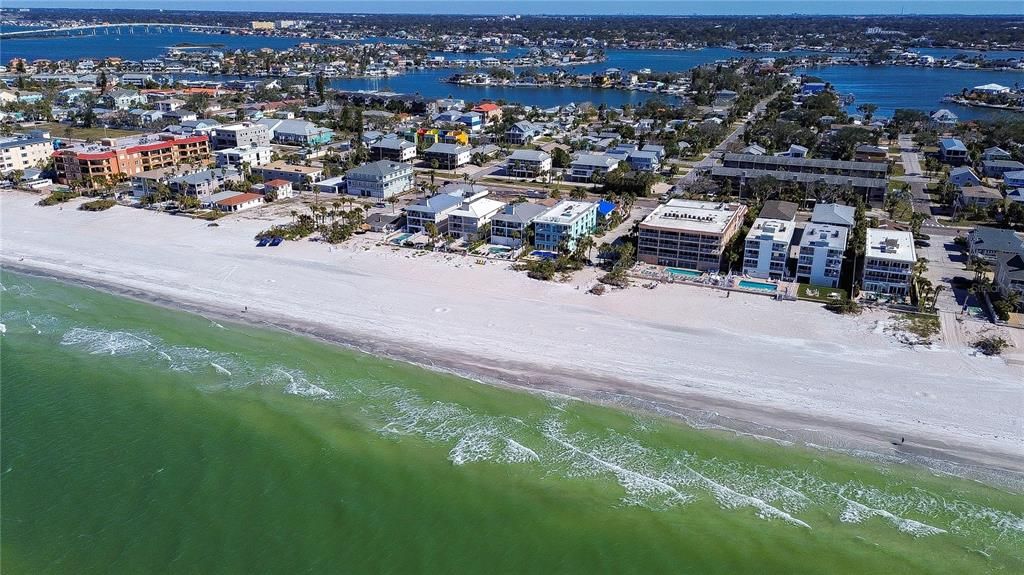 En Venta: $1,275,000 (6 camas, 0 baños, 3000 Pies cuadrados)