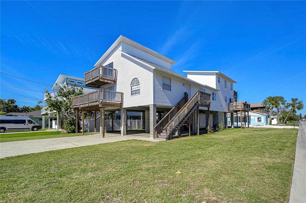 En Venta: $1,275,000 (6 camas, 0 baños, 3000 Pies cuadrados)