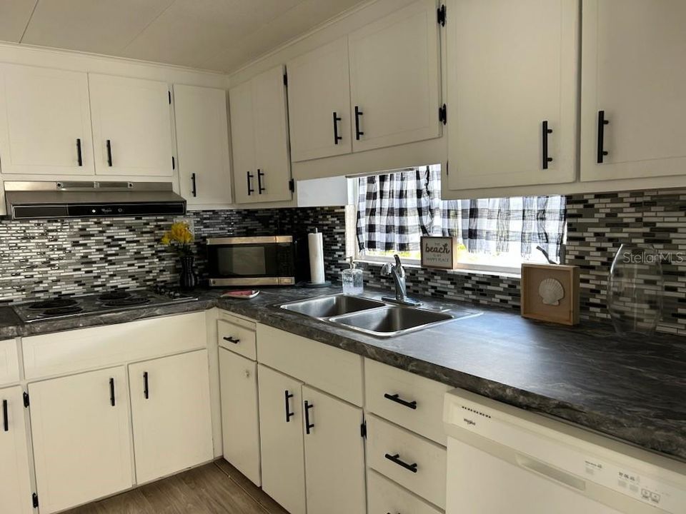 En Venta: $119,900 (2 camas, 1 baños, 860 Pies cuadrados)