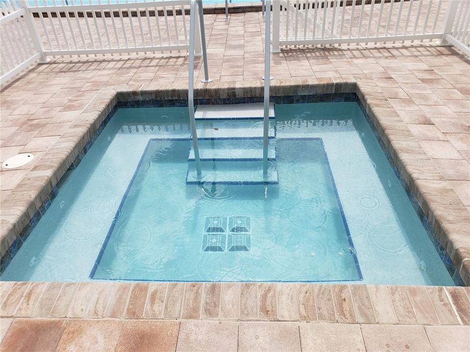 En Venta: $119,900 (2 camas, 1 baños, 860 Pies cuadrados)