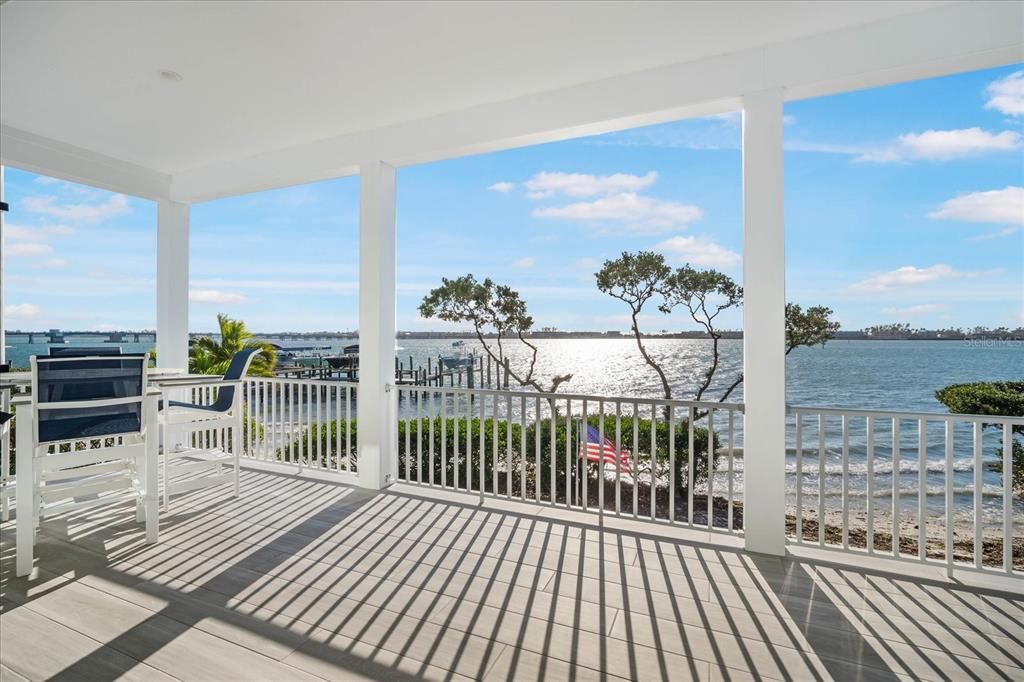 En Venta: $3,399,000 (4 camas, 3 baños, 2798 Pies cuadrados)