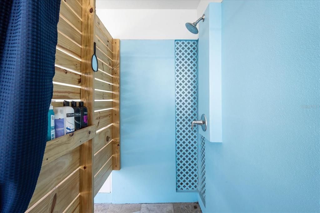 En Venta: $3,399,000 (4 camas, 3 baños, 2798 Pies cuadrados)