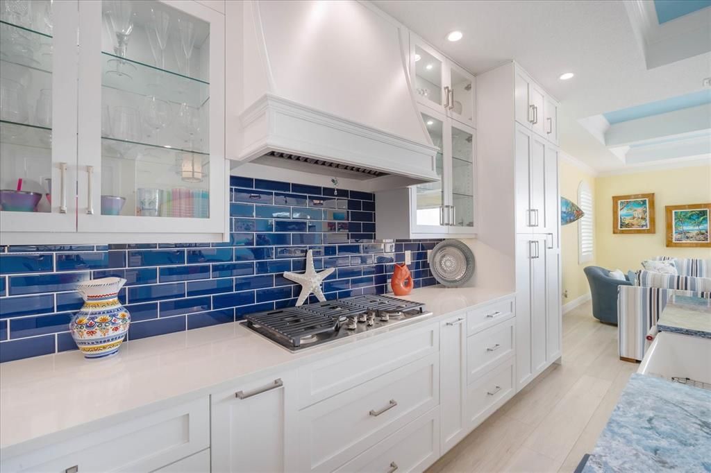 En Venta: $3,399,000 (4 camas, 3 baños, 2798 Pies cuadrados)