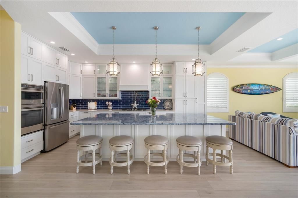 En Venta: $3,399,000 (4 camas, 3 baños, 2798 Pies cuadrados)