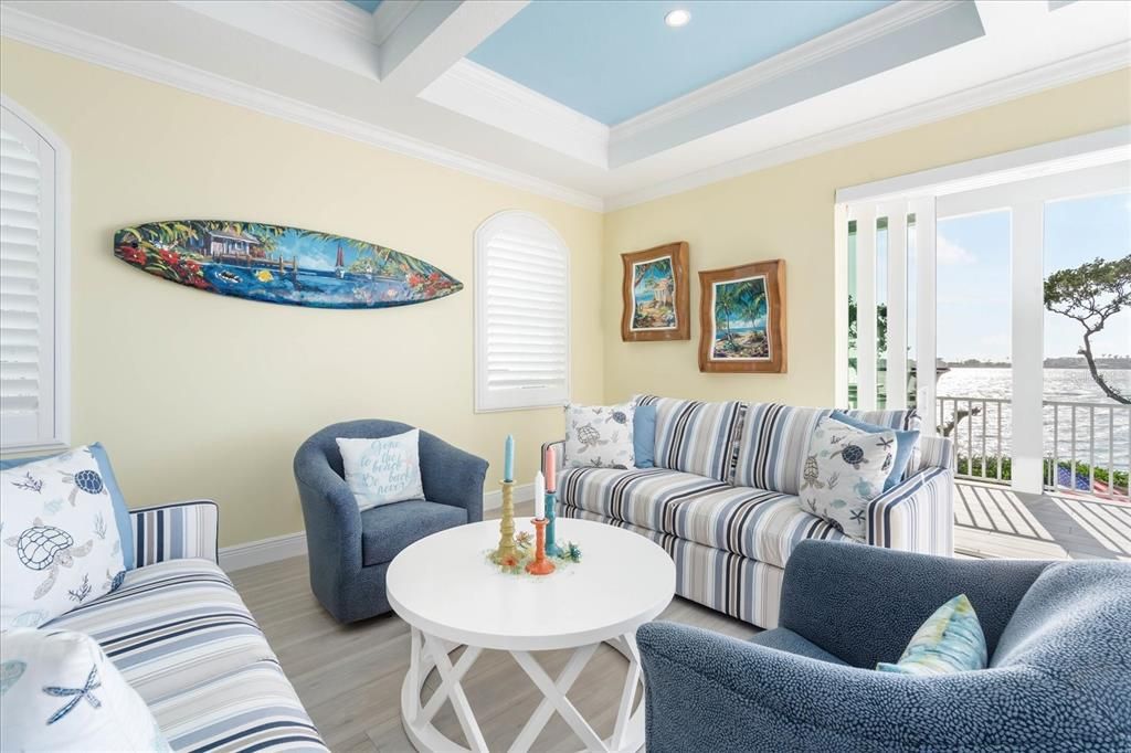 En Venta: $3,399,000 (4 camas, 3 baños, 2798 Pies cuadrados)