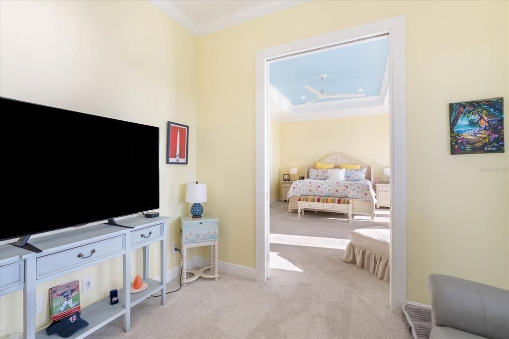 En Venta: $3,399,000 (4 camas, 3 baños, 2798 Pies cuadrados)