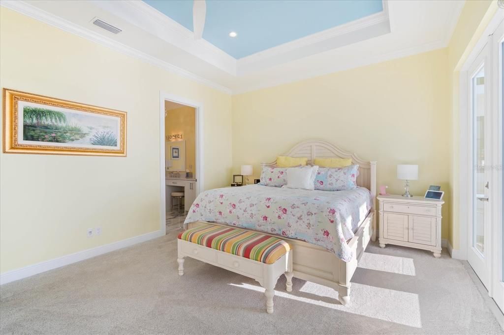 En Venta: $3,399,000 (4 camas, 3 baños, 2798 Pies cuadrados)