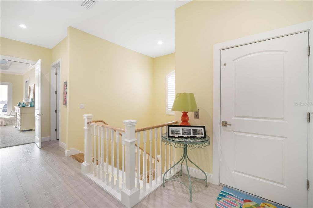 En Venta: $3,399,000 (4 camas, 3 baños, 2798 Pies cuadrados)