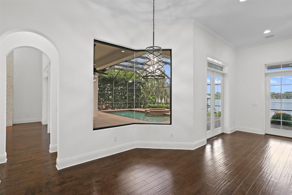 Active With Contract: $1,995,000 (5 beds, 4 baths, 6184 Square Feet)