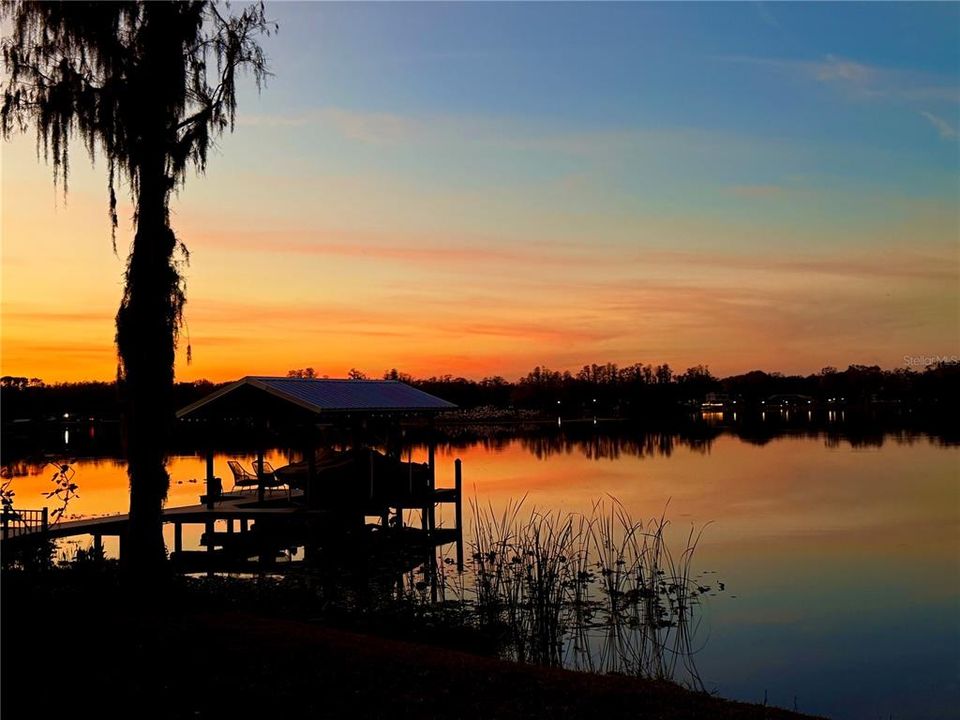 Active With Contract: $1,995,000 (5 beds, 4 baths, 6184 Square Feet)