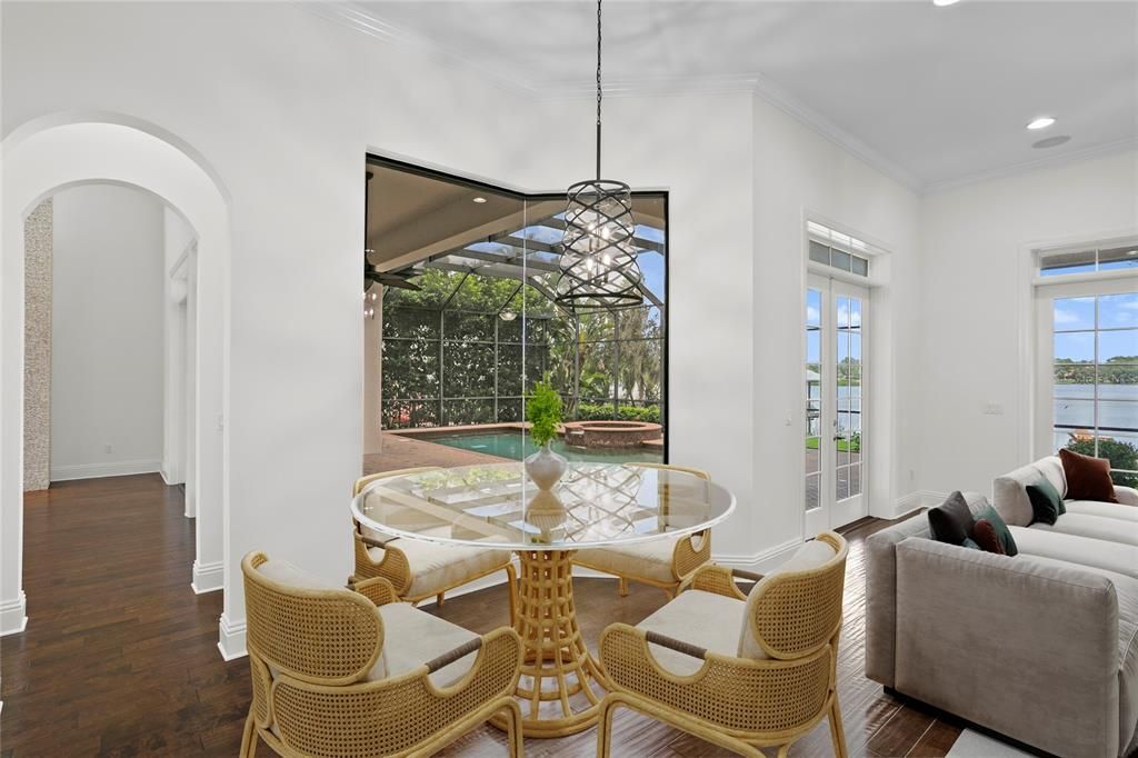 Active With Contract: $1,995,000 (5 beds, 4 baths, 6184 Square Feet)