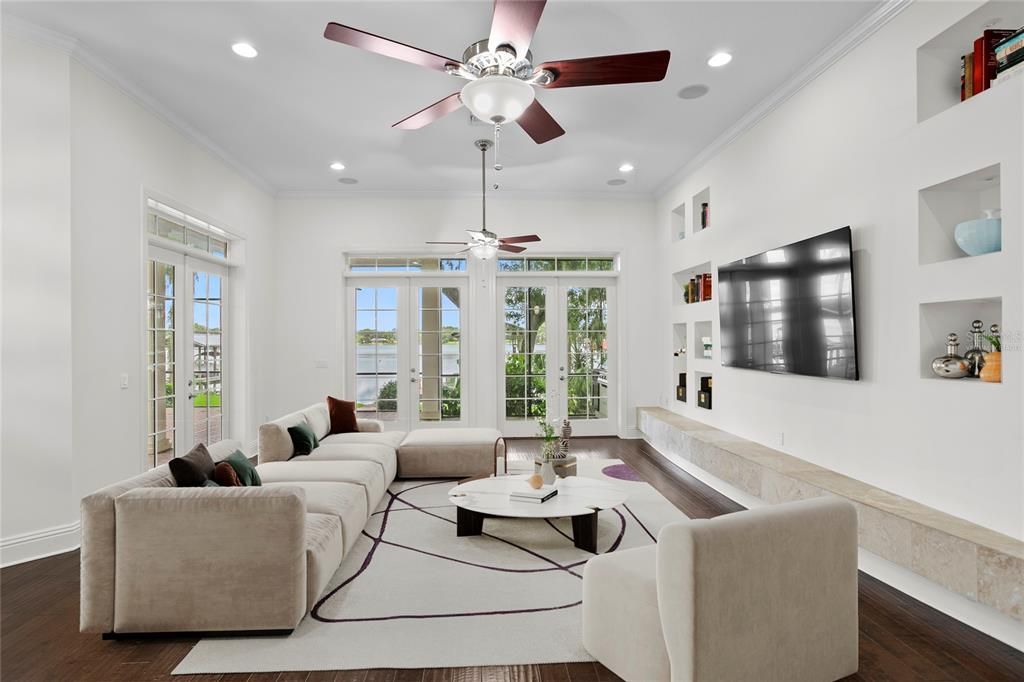 Active With Contract: $1,995,000 (5 beds, 4 baths, 6184 Square Feet)