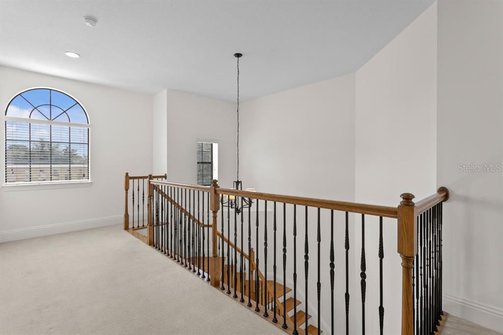 Active With Contract: $1,995,000 (5 beds, 4 baths, 6184 Square Feet)