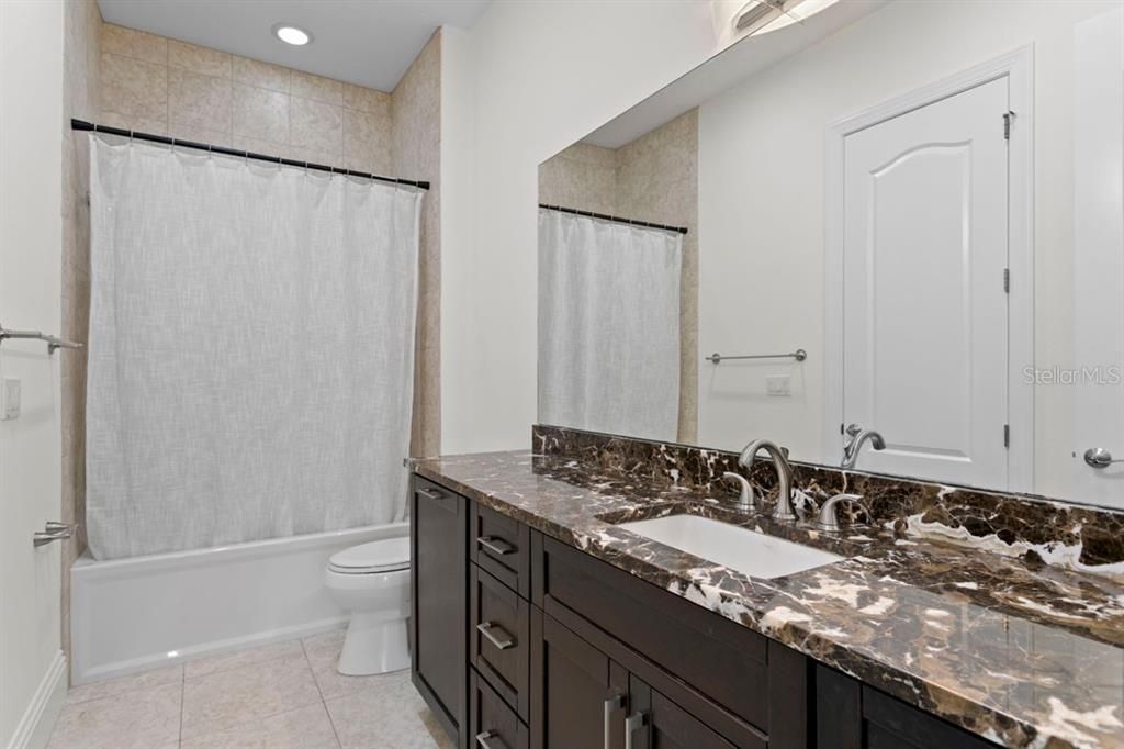 Active With Contract: $1,995,000 (5 beds, 4 baths, 6184 Square Feet)