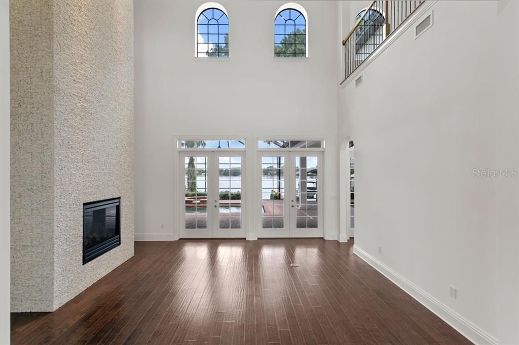 Active With Contract: $1,995,000 (5 beds, 4 baths, 6184 Square Feet)