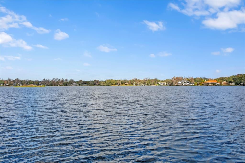 Active With Contract: $1,995,000 (5 beds, 4 baths, 6184 Square Feet)