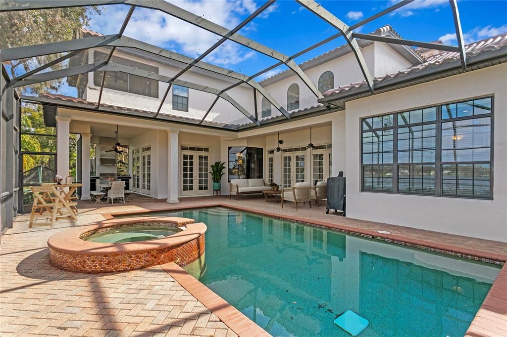 Active With Contract: $1,995,000 (5 beds, 4 baths, 6184 Square Feet)