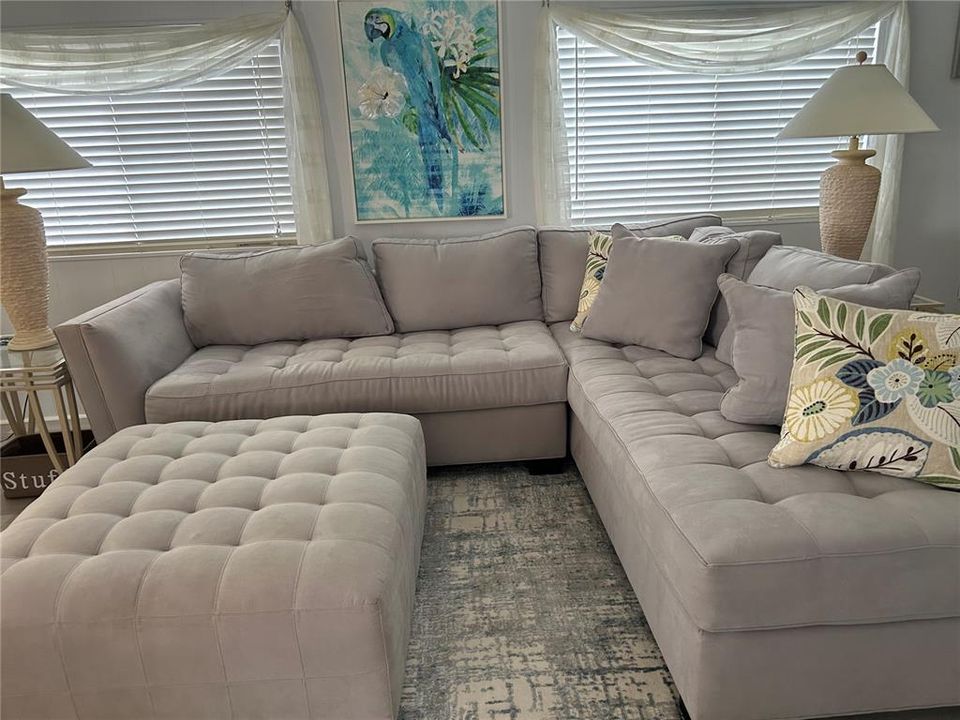 Activo con contrato: $163,900 (2 camas, 2 baños, 1056 Pies cuadrados)