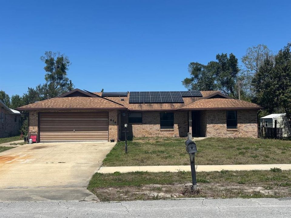 Recently Sold: $319,000 (3 beds, 2 baths, 1578 Square Feet)