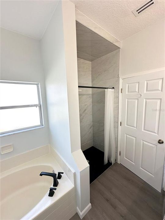 В аренду: $2,100 (3 спален, 2 ванн, 1800 Квадратных фут)