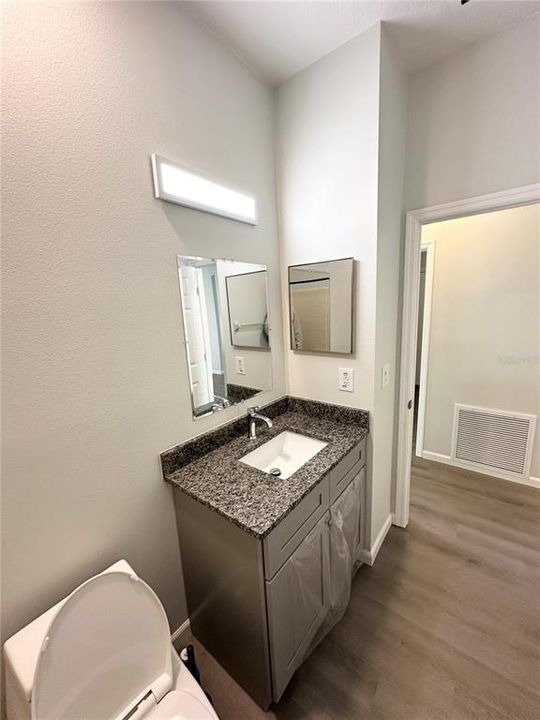 В аренду: $2,100 (3 спален, 2 ванн, 1800 Квадратных фут)