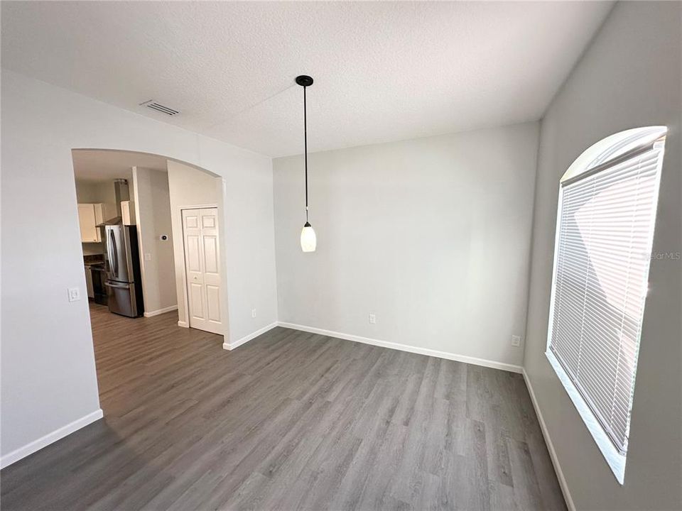 В аренду: $2,100 (3 спален, 2 ванн, 1800 Квадратных фут)