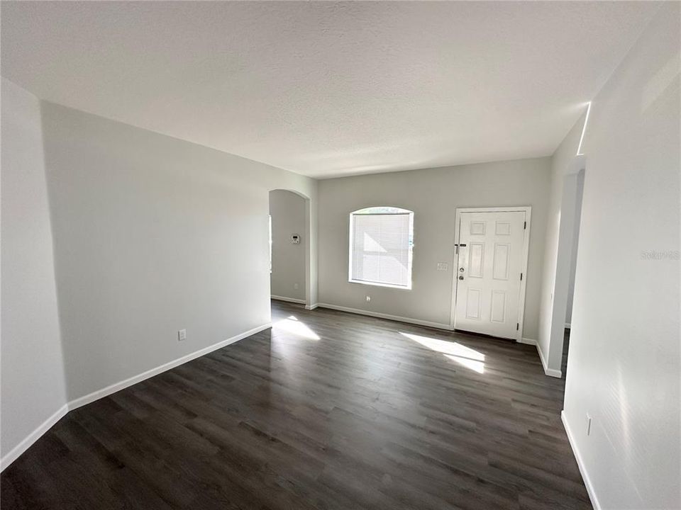 В аренду: $2,100 (3 спален, 2 ванн, 1800 Квадратных фут)