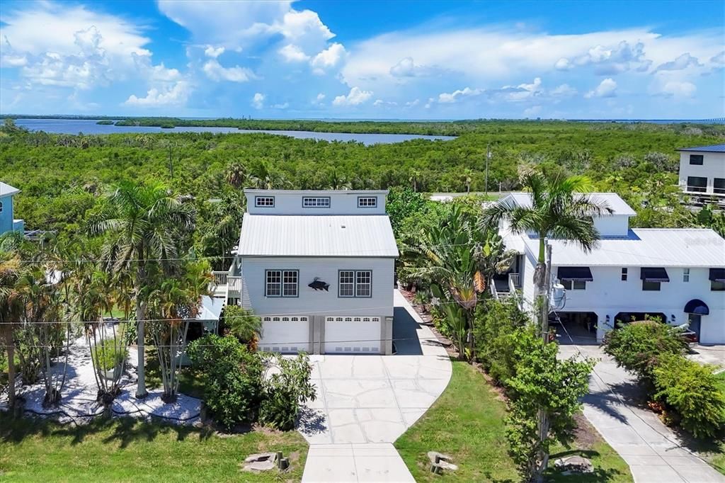 En Venta: $875,000 (3 camas, 2 baños, 1568 Pies cuadrados)