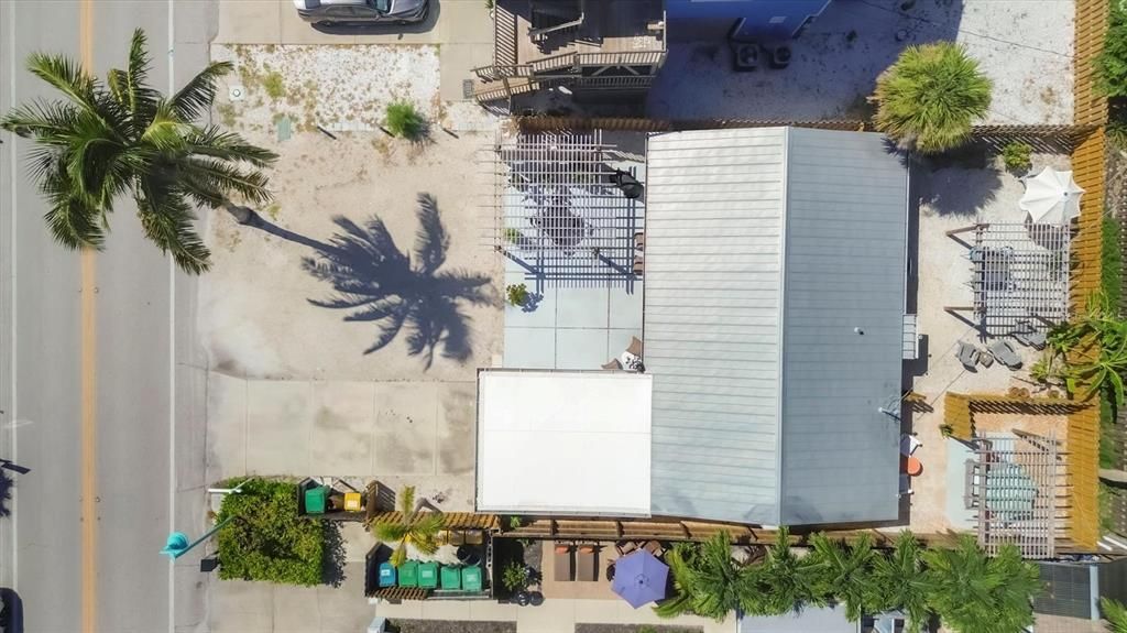 合同活跃: $489,000 (3 贝兹, 2 浴室, 1160 平方英尺)