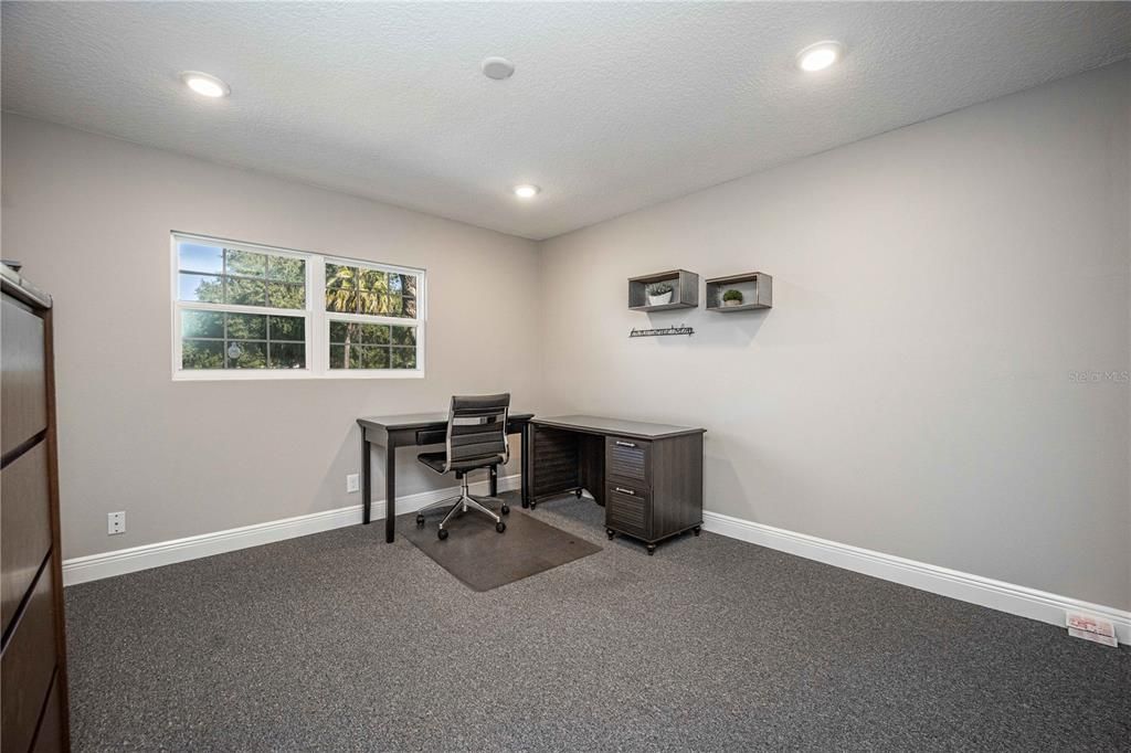 待售: $30,000 (0 贝兹, 0 浴室, 3079 平方英尺)