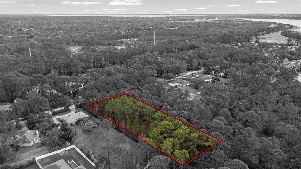 En Venta: $74,900 (0.94 acres)