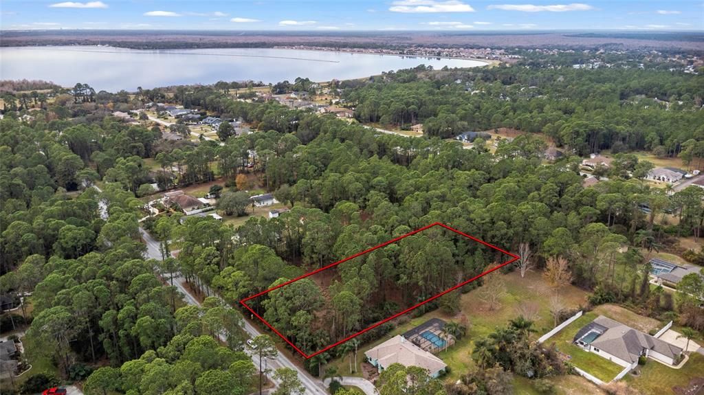 En Venta: $74,900 (0.94 acres)